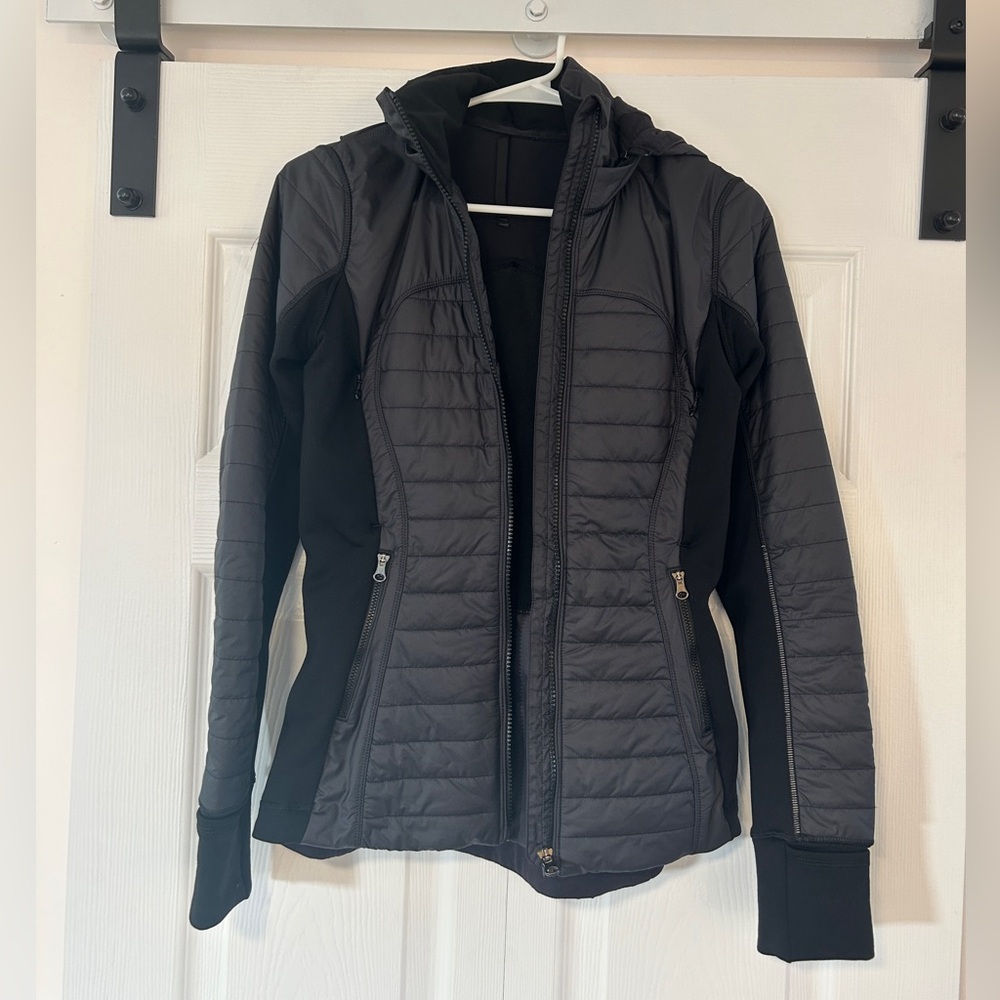Lululemon First Mile Jacket - Picture 8 of 15